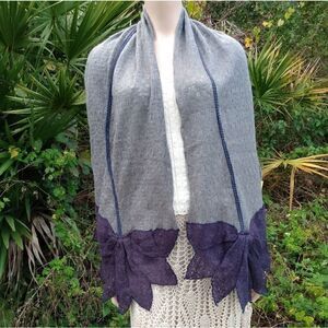NWOT MADISON 88 Artistic Styled Gray Scarf Wrap with Huge Blue Flowers & Braid